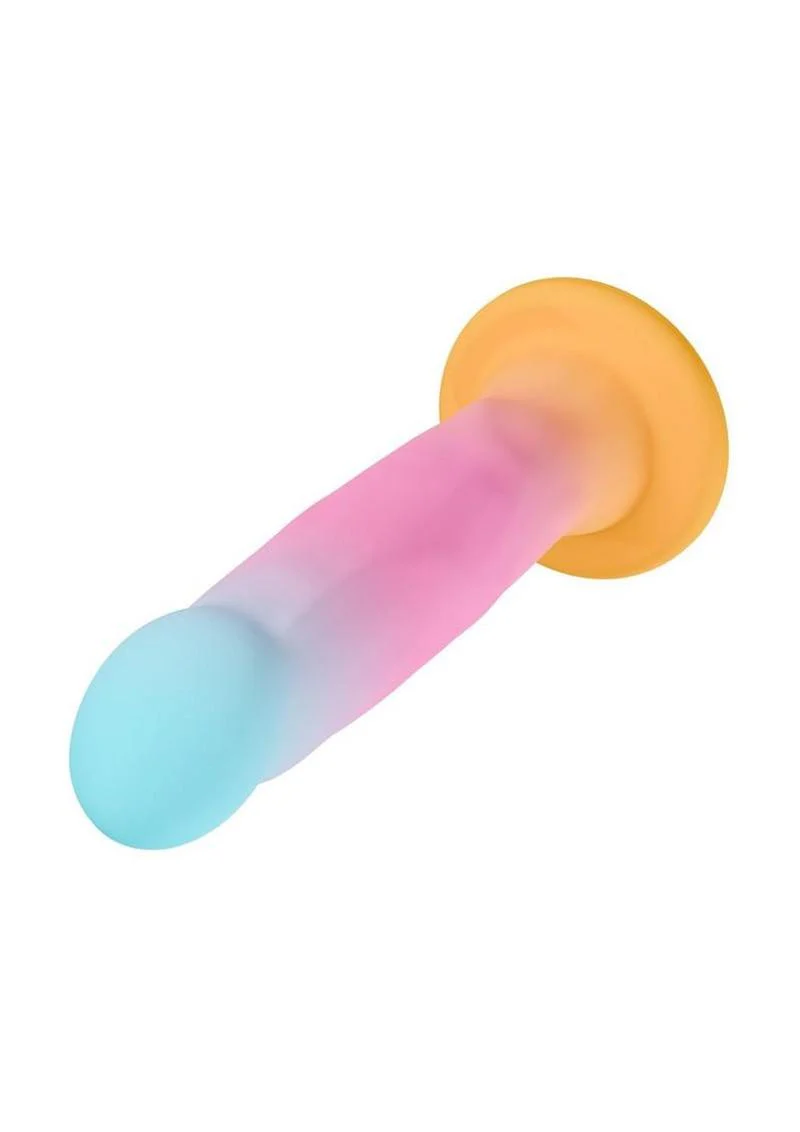 Avant Golden Dawn Artisan Silicone Dildo - Image 2