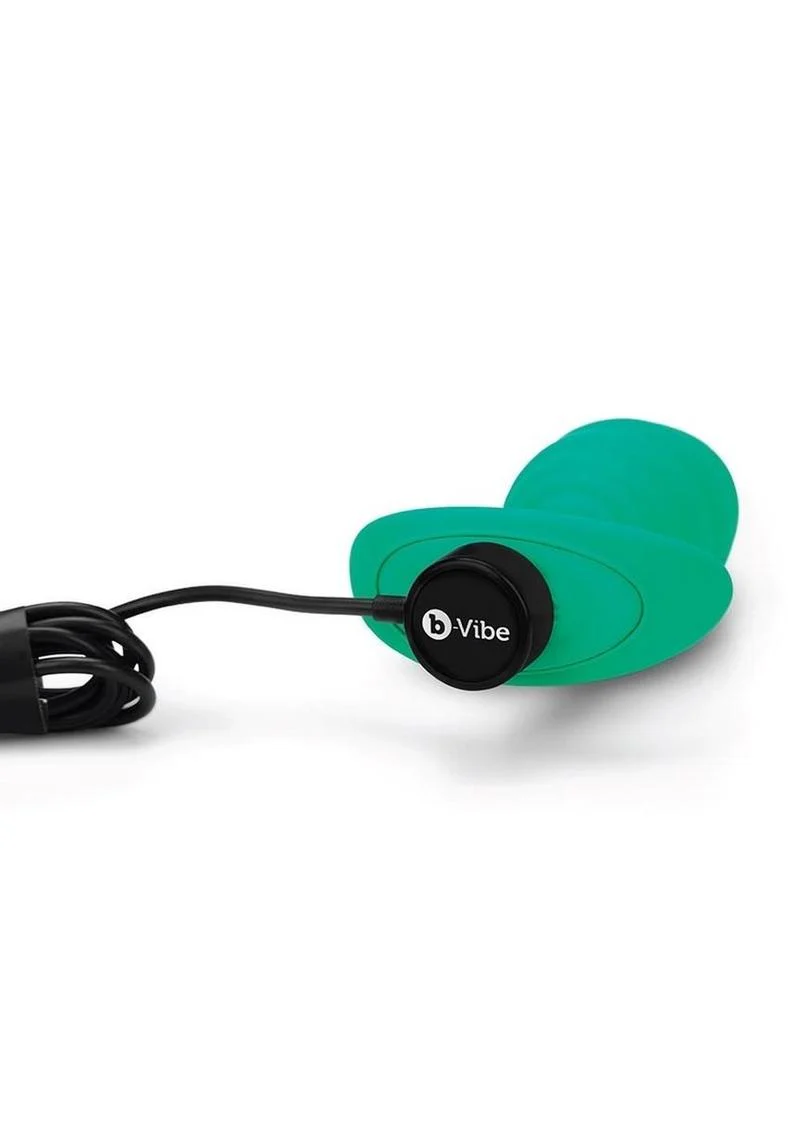 b-Vibe Twist Textured Silicone Anal Plug - Image 2