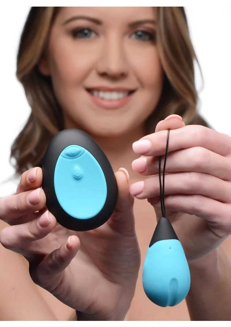 Bang! 10x Rechargeable Silicone Vibrating Egg With Remote Control - Image 6