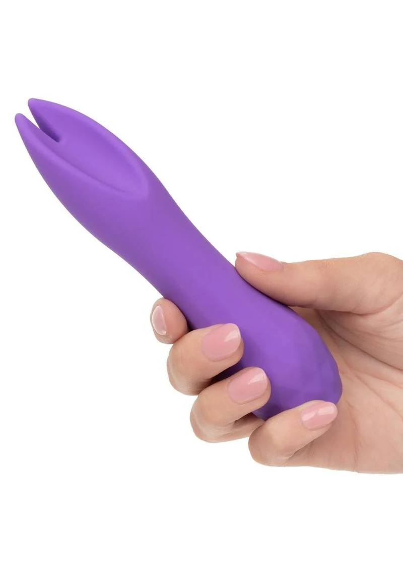 Calexotics Gia Dual Flicker – Rechargeable Silicone Vibrator - Image 3