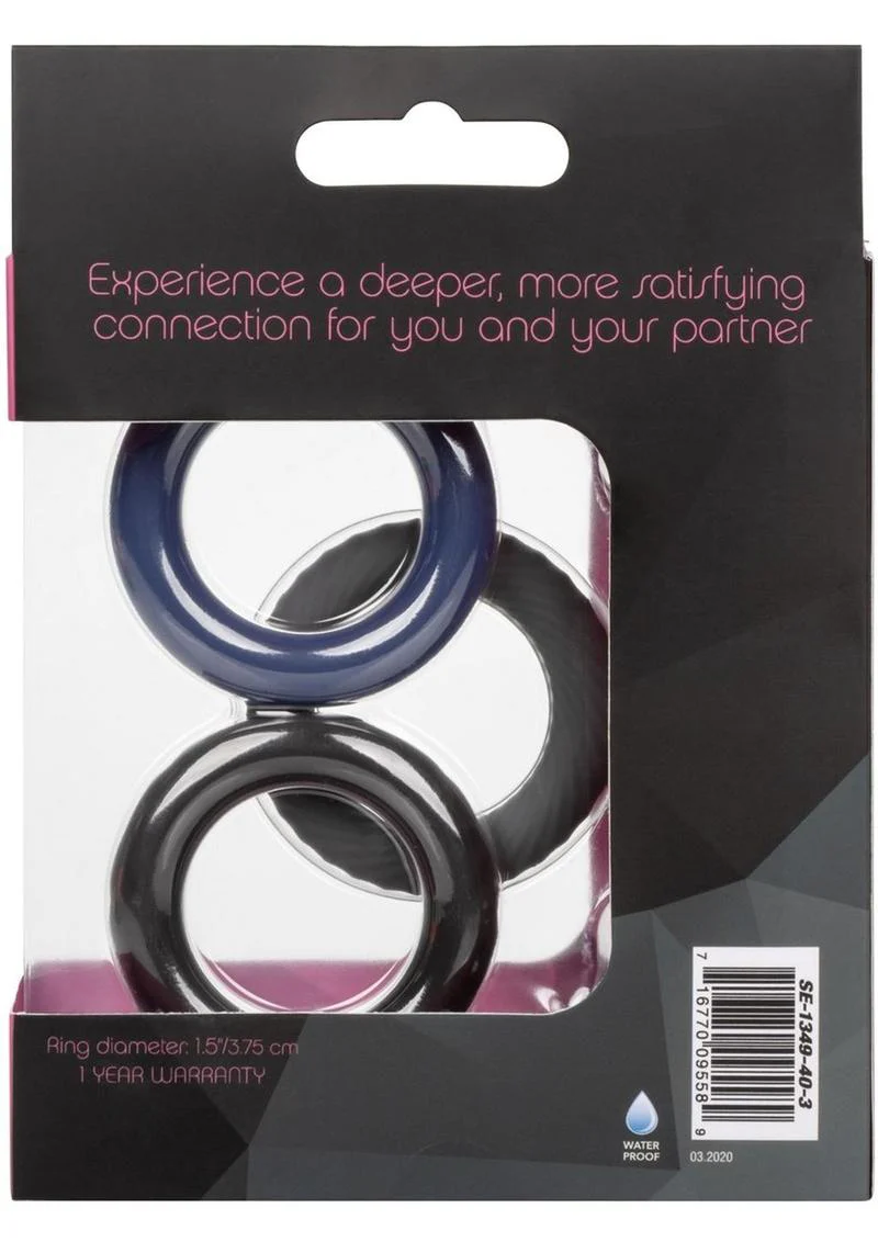 CalExotics Link Up Ultra Soft Silicone Cock Ring - Image 4