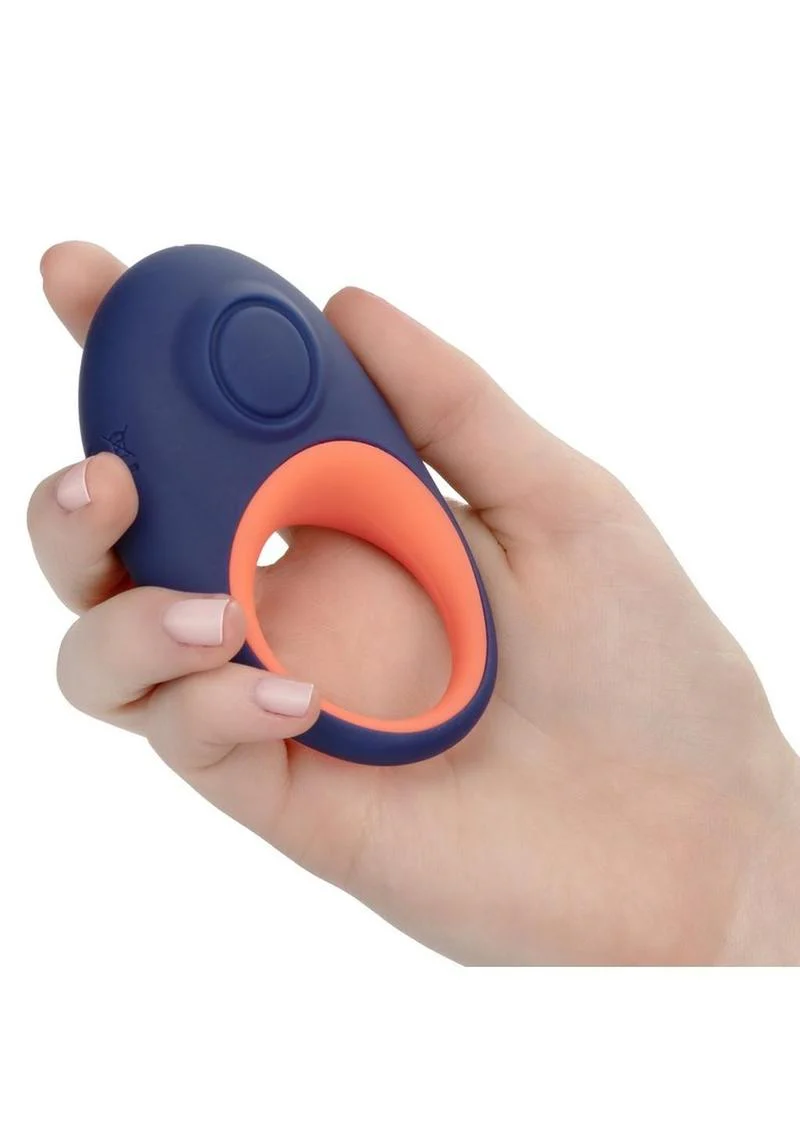 CalExotics Link Up Verge Silicone Vibrating Cock Ring - Image 2