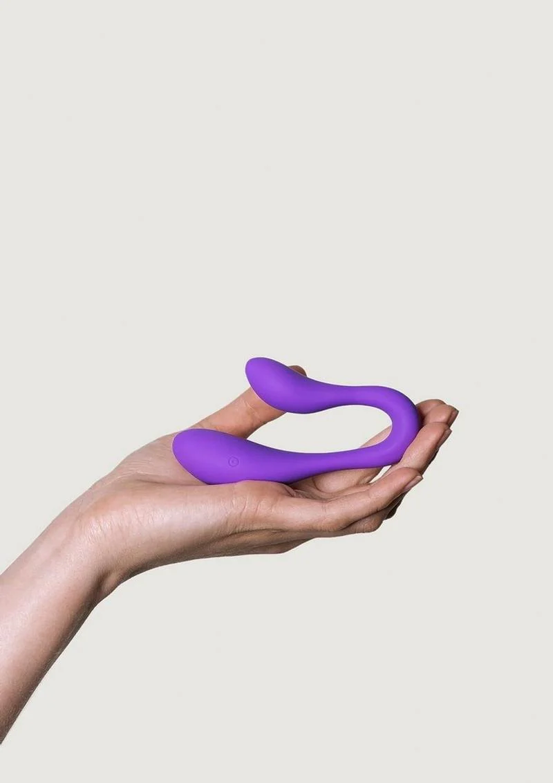 Couple Secrets Hands Free Penetration Vibrators - Image 3