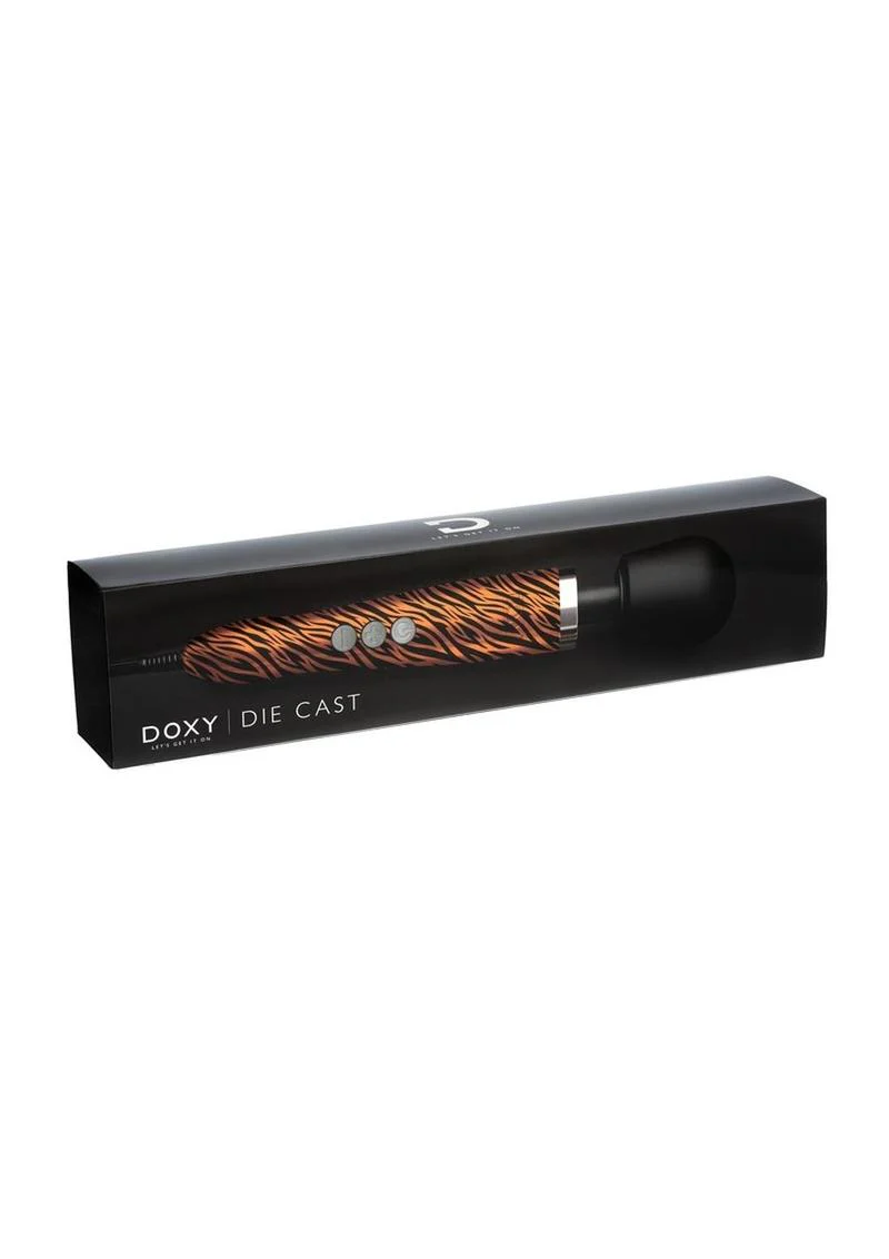 Doxy Die Cast Wand Massager with Pineapple Pattern - Image 7