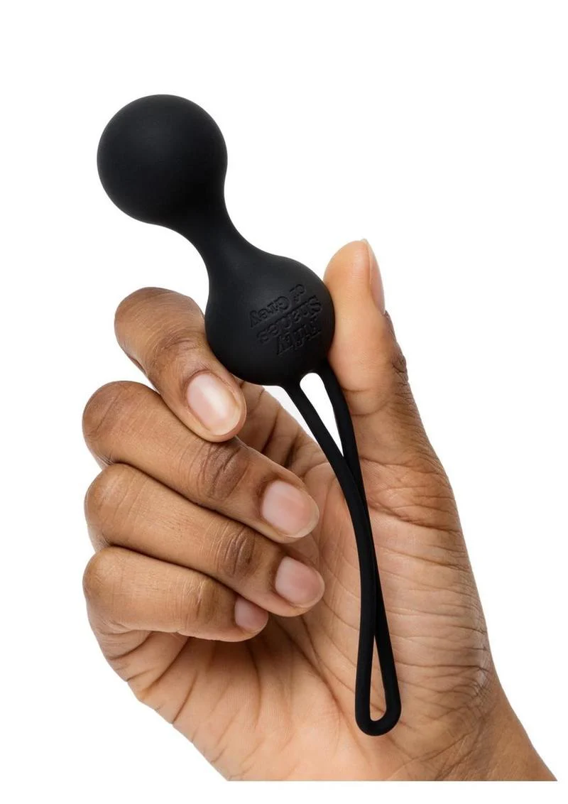 Fifty Shades of Grey x Womanizer Desire Blooms Couple’s Kit - Image 3