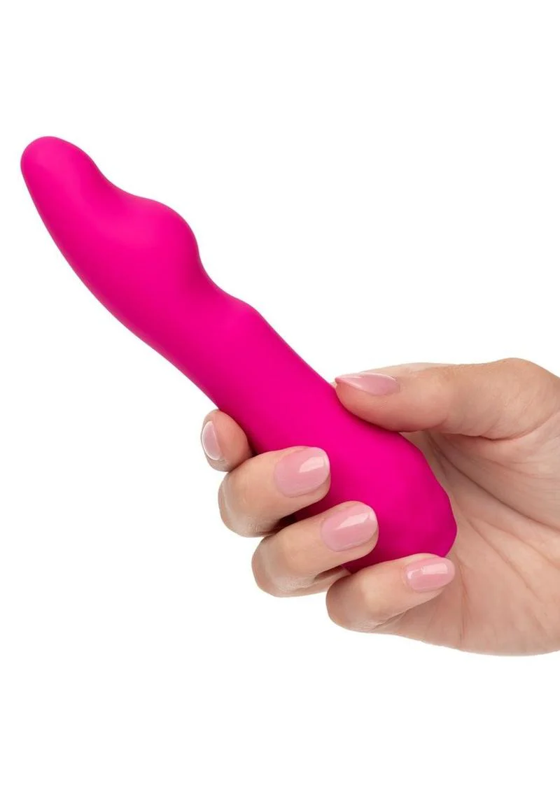 Gia Curved Pleaser Silicone Rechargeable Vibrator - Image 3