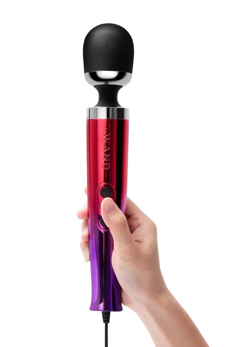 Le Wand Die Cast Plug In Vibrating Massager - Image 2