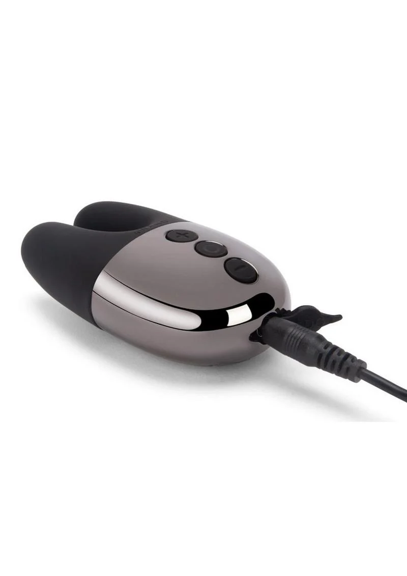 Le Wand Double Vibe Rechargeable Rabbit Vibrator - Image 8