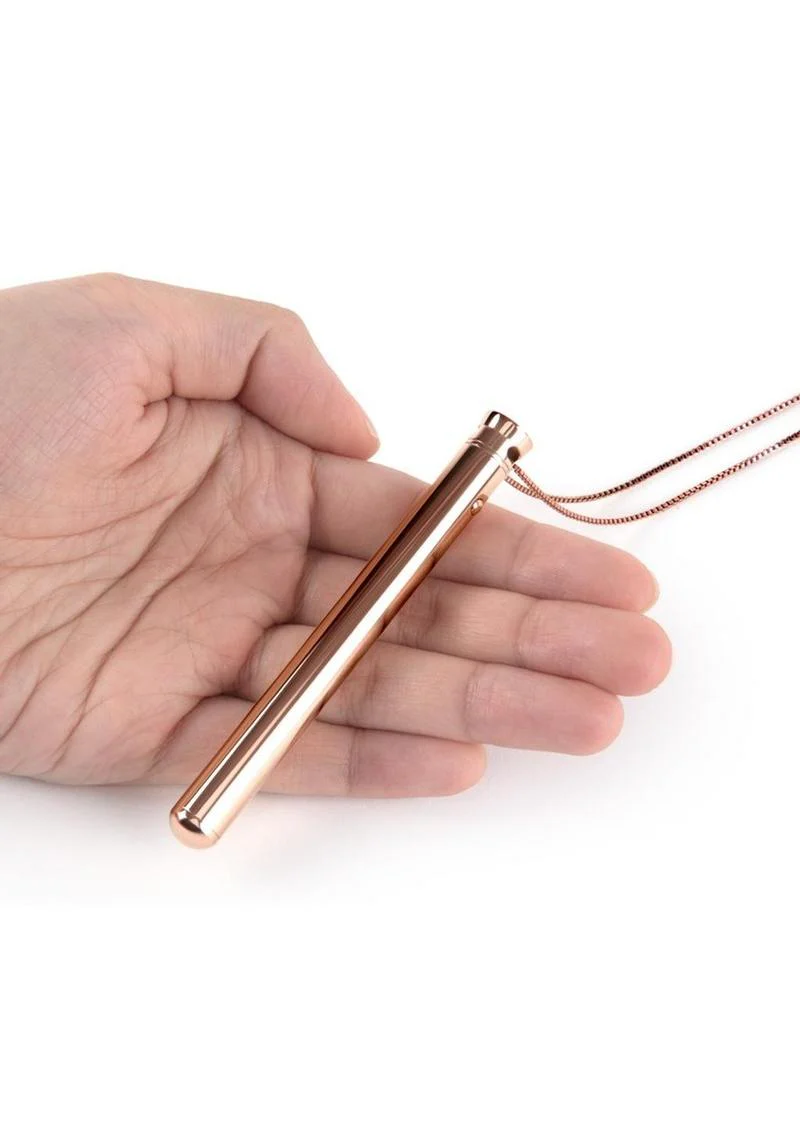 Le Wand Necklace Vibe Rechargeable Silicone Vibrator - Image 6