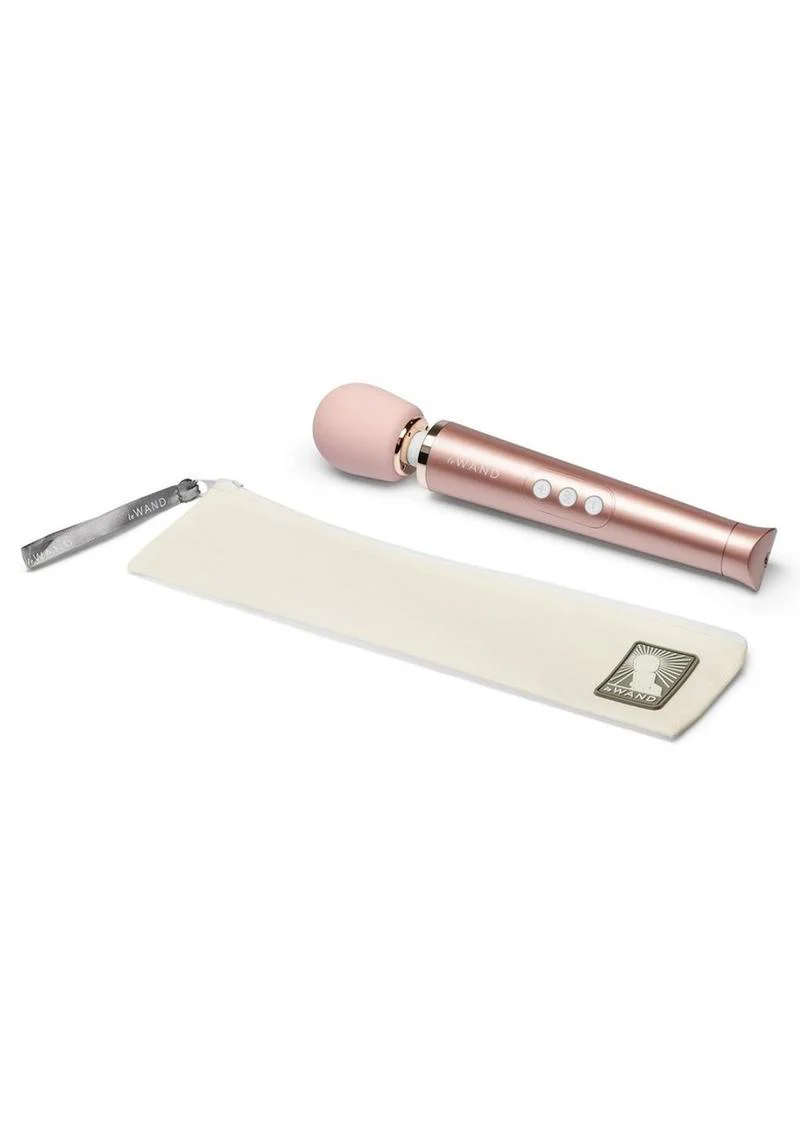 Le Wand Petite Rechargeable Silicone Vibrating Massager - Image 6