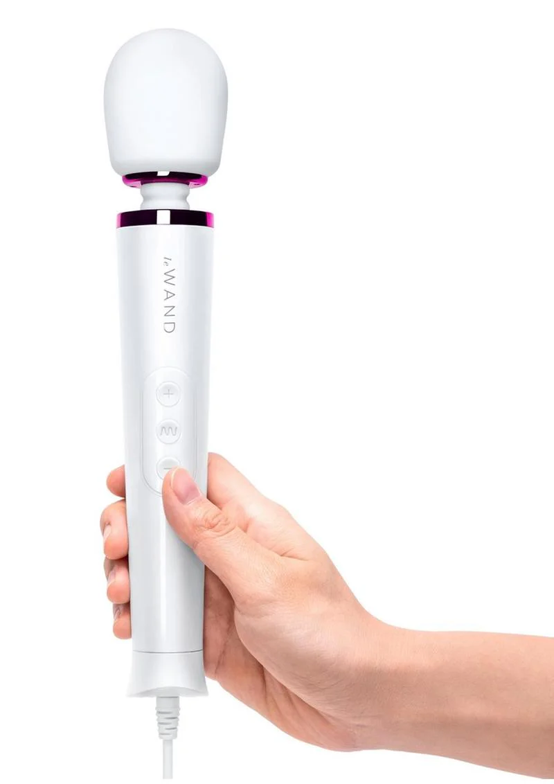 Le Wand Powerful Petite Plug-In Vibrating Massager - Image 2