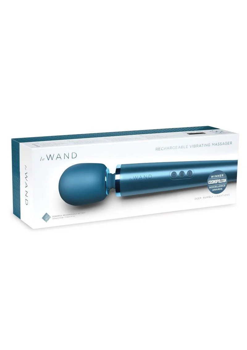 Le Wand Rechargeable Silicone Massager With Rumbly Vibe - Image 4