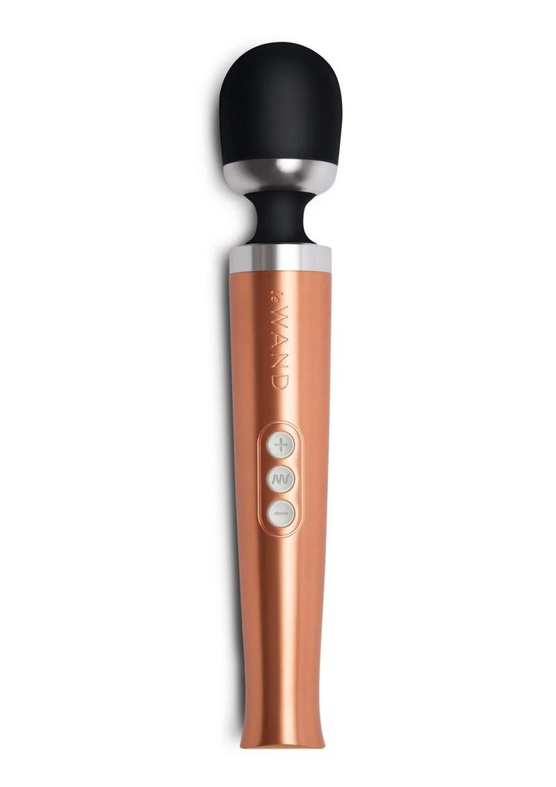 leWAND Die Cast Rechargeable Vibrating Massager - Image 4