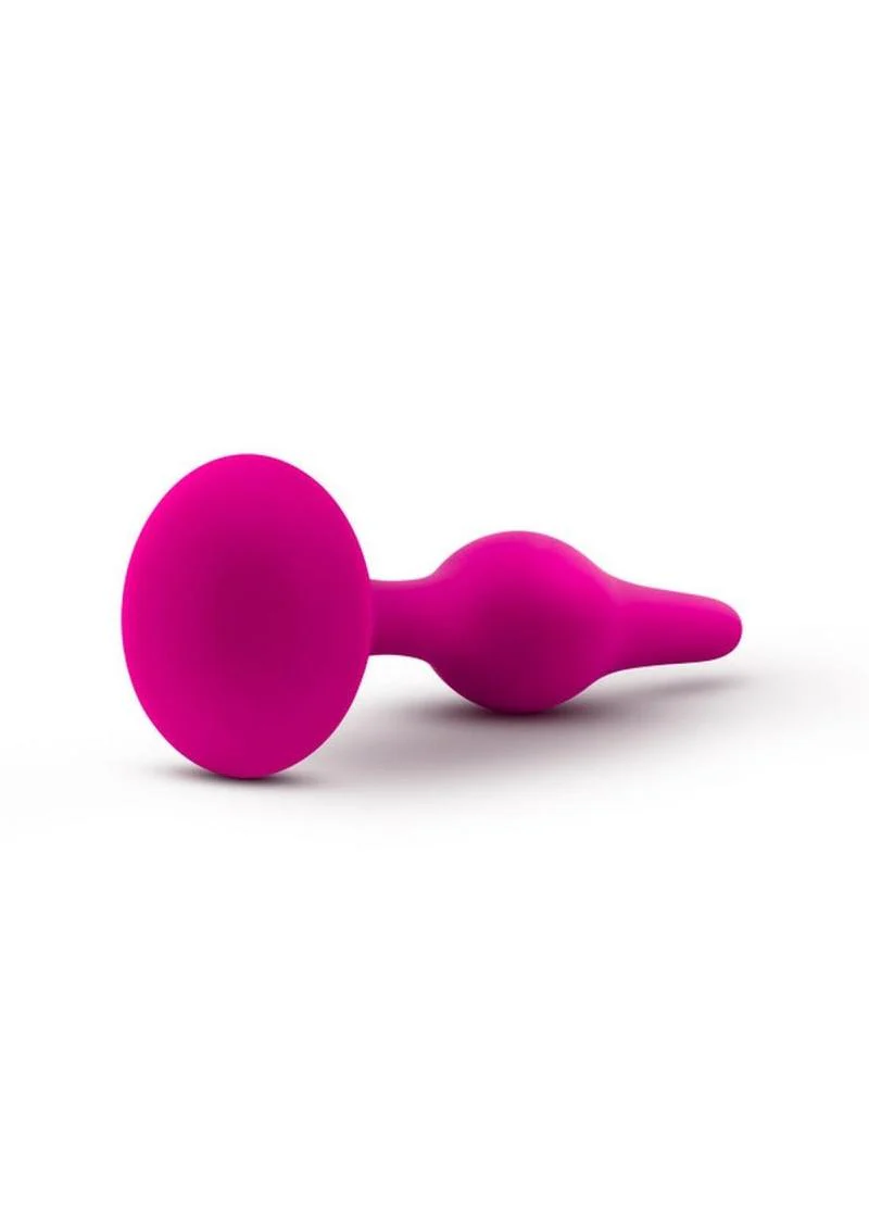 Luxe Beginner Plug Silicone Butt Plug Sizes - Image 2