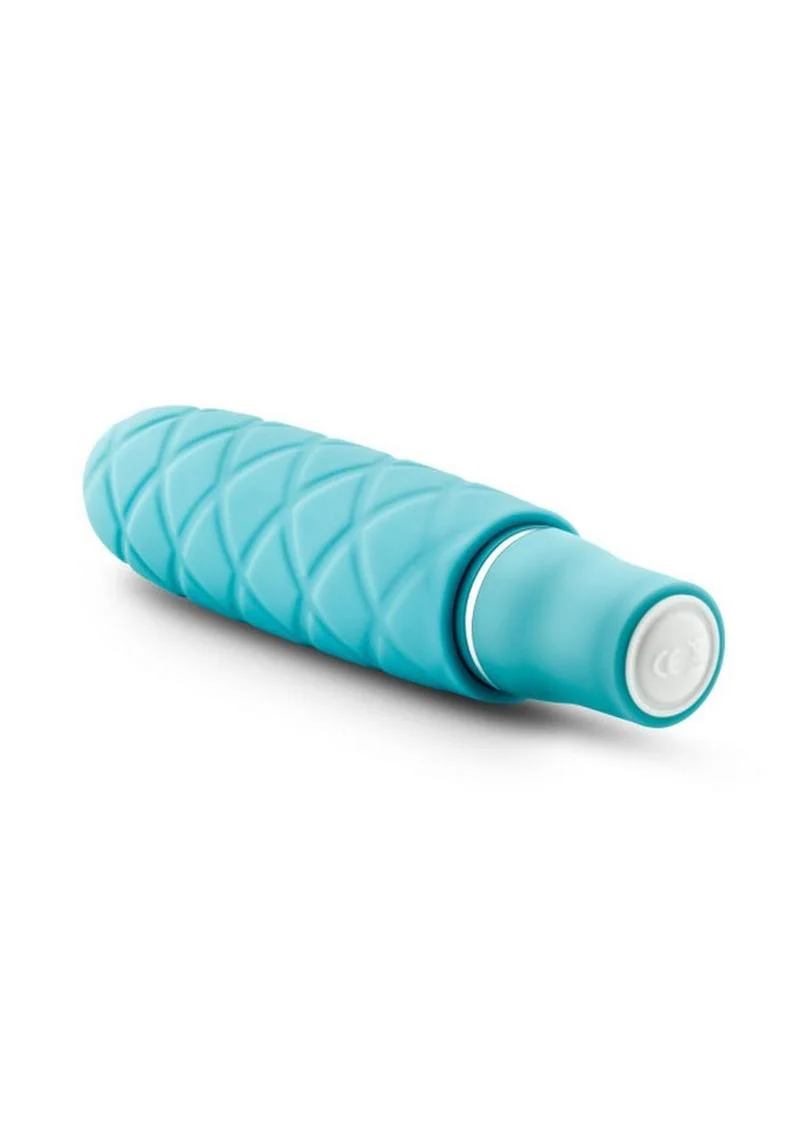Luxe Cozi Siliconemini Pure Silicone Vibrator - Image 3