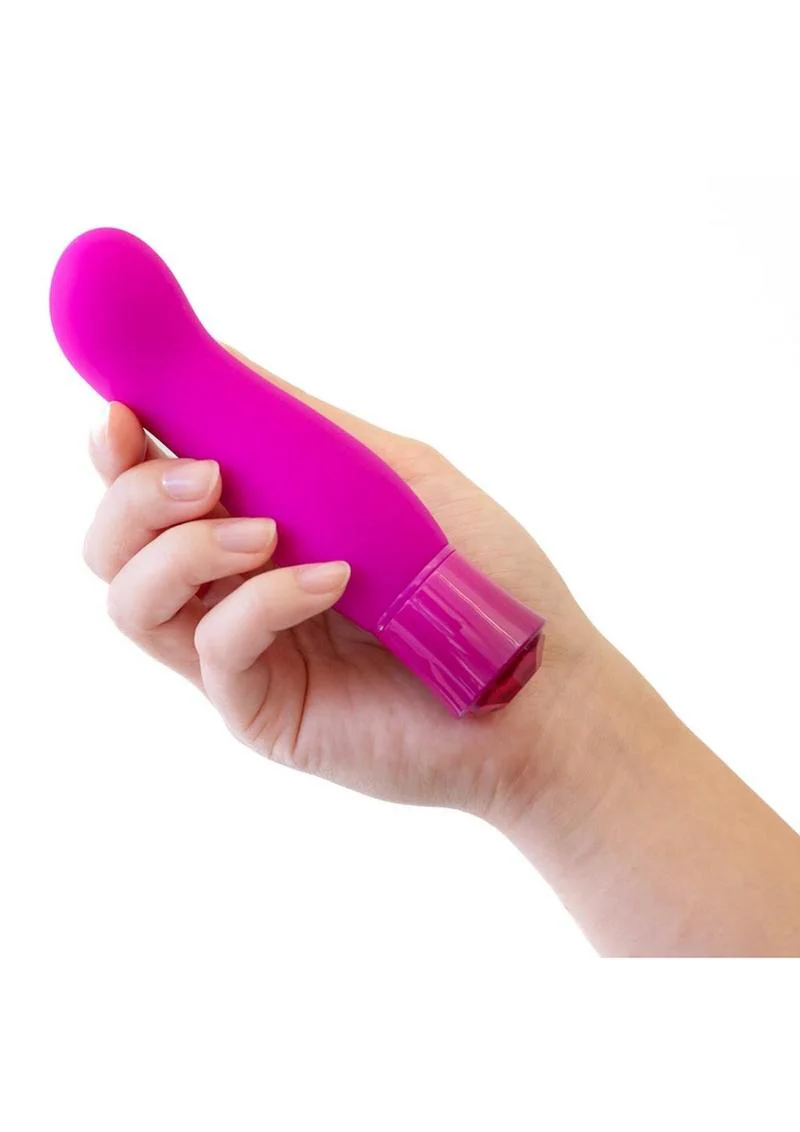 Oh My GemExclusive Rechargeable Silicone G-Spot Vibrator - Image 3
