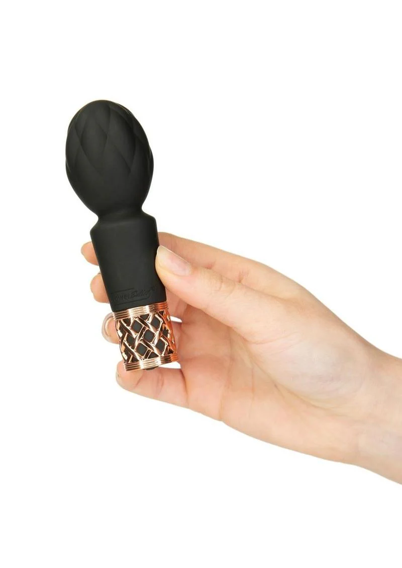 Pillow Talk Secrets Pleasure Luxurious Mini Massager Black Rose Gold - Image 3