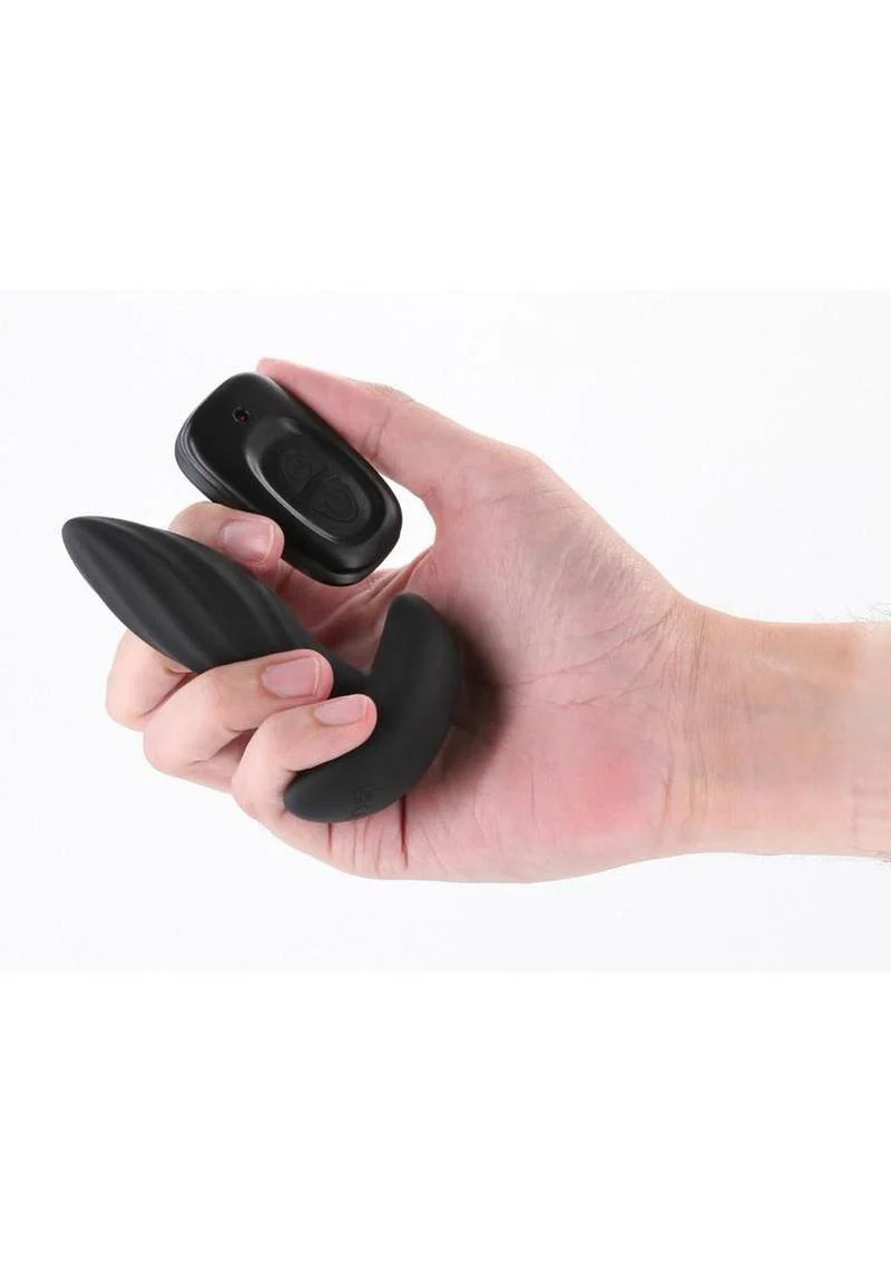 Renegade Flash Rechargeable Vibrating Anal Plug - Image 2