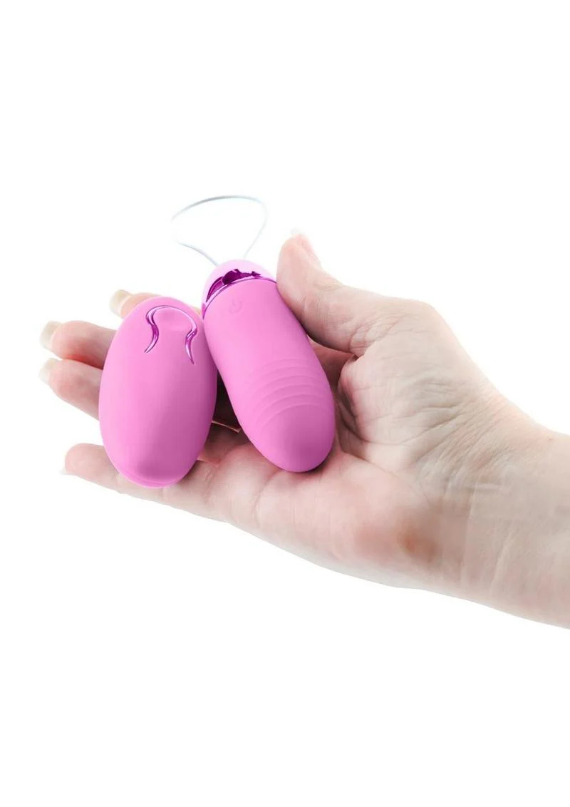 Revel Winx Rechargeable With Remote Control Bullet Vibrator - Image 4