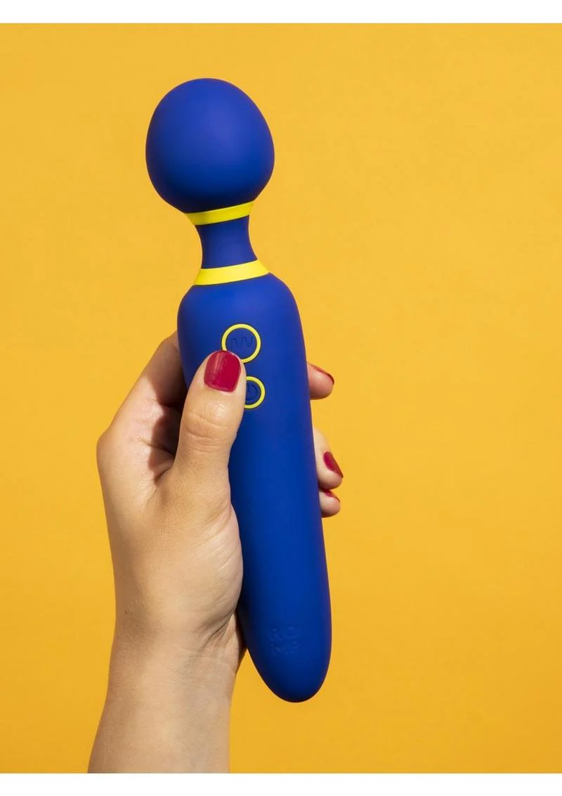 Romp Flip Rechargeable Silicone Wand Massager - Image 3