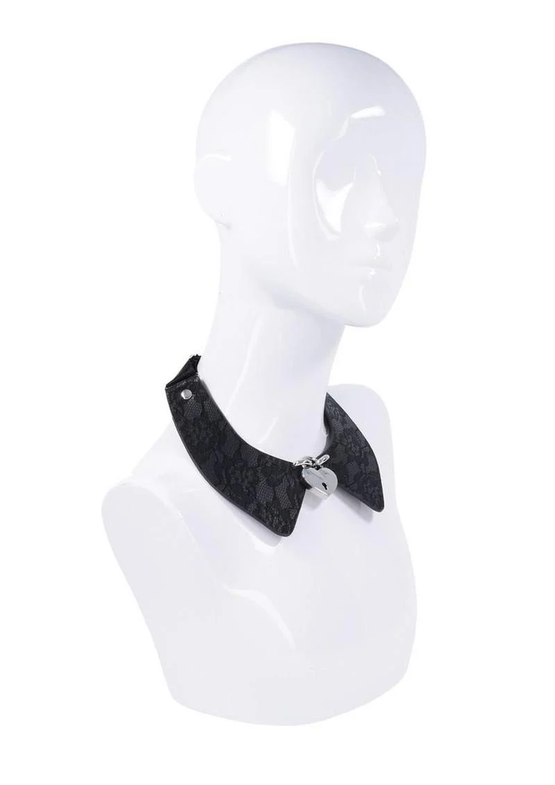 Sex and Mischief Heartbound Lace Day Collar - Image 3