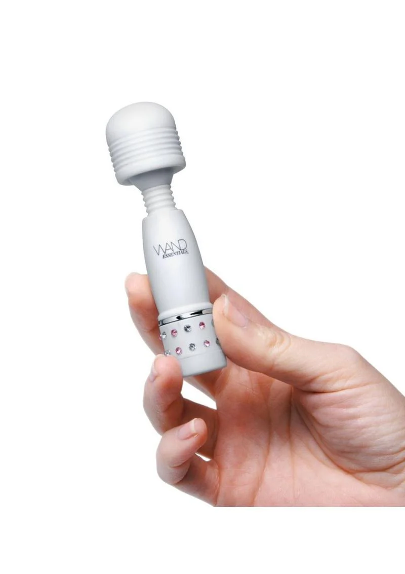 Wand Essentials Charmed Petite Wand Massager Premium Silicone - Image 3